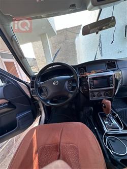 نیسان پاترۆل سەفاری